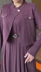 Ensemble Élégance Royale 2 Pièces – Veste Courte Structurée & Robe Longue Fluide